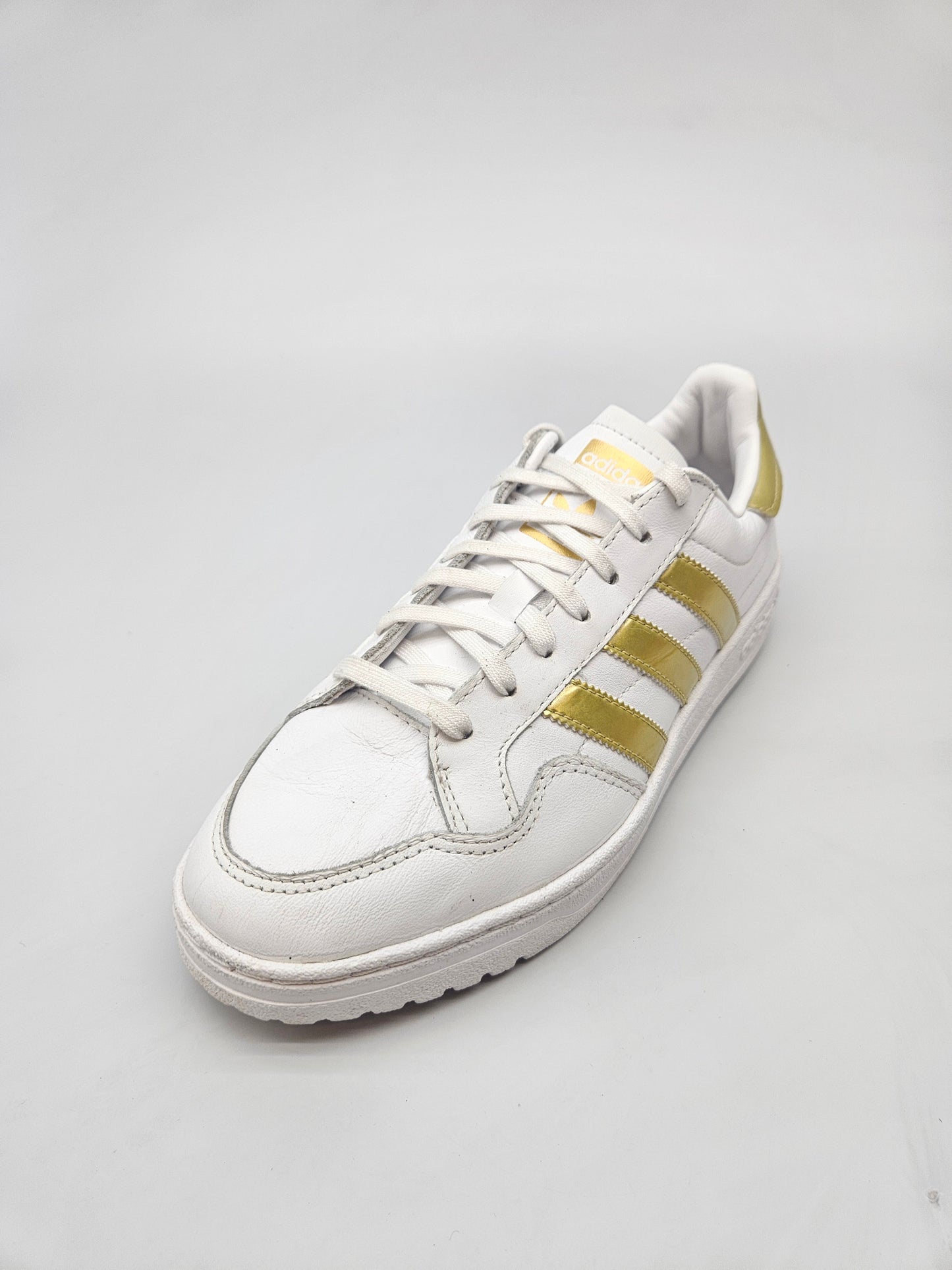 ADIDAS NOVI ORIGINAL PATIKI BR 39