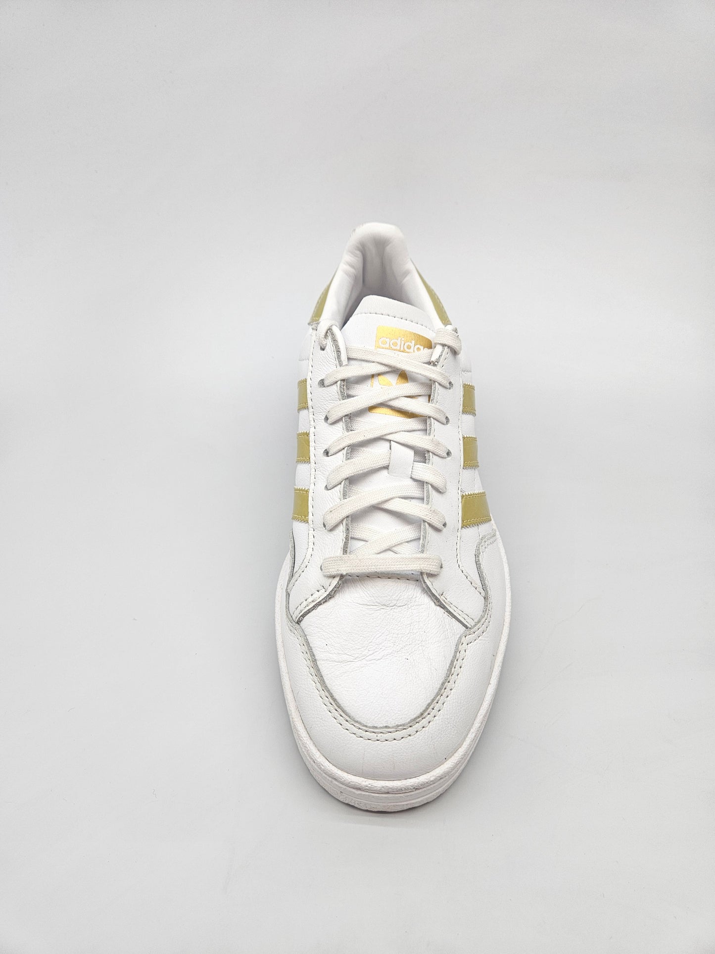 ADIDAS NOVI ORIGINAL PATIKI BR 39