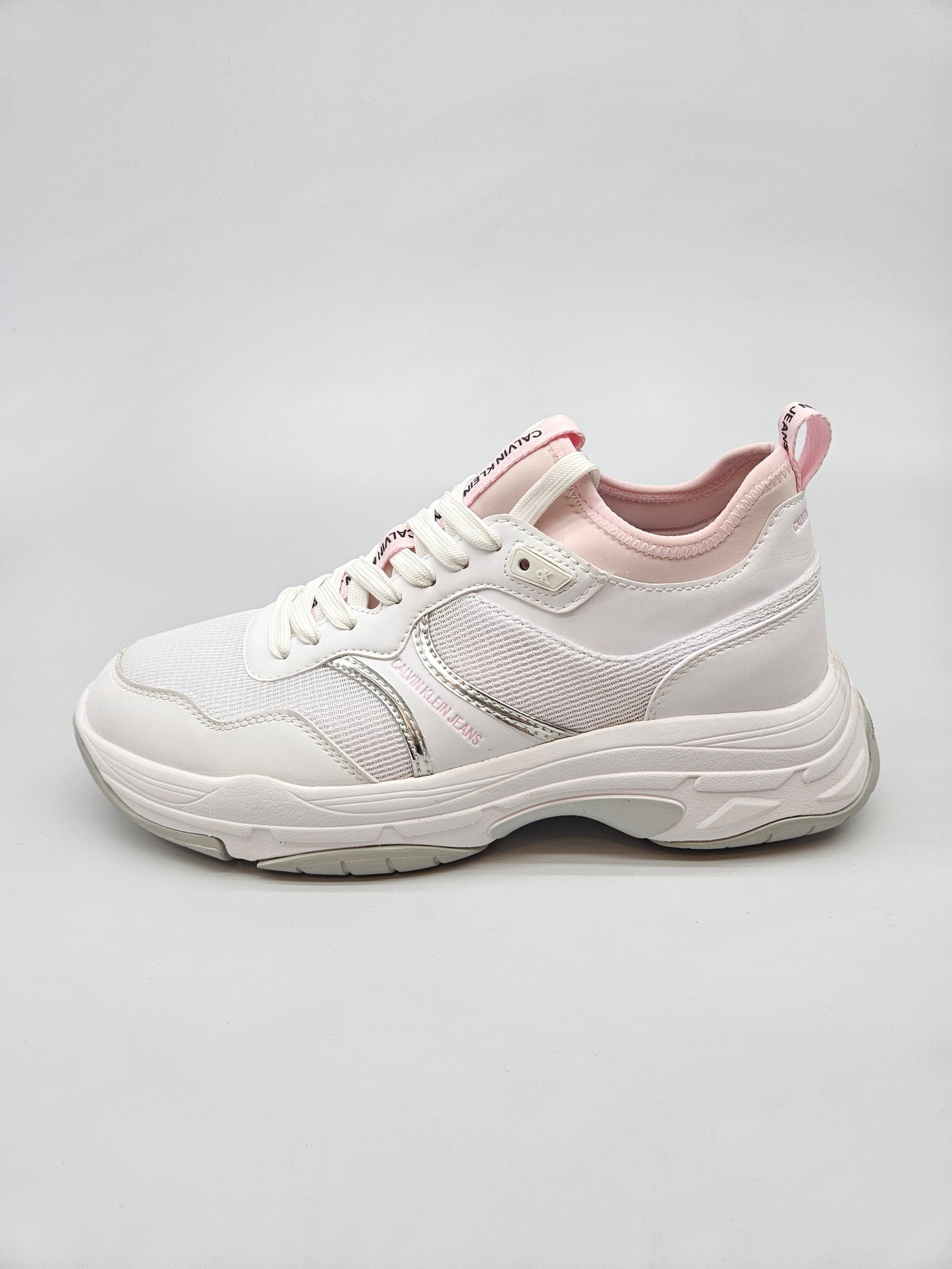 CALVIN KLEIN NOVI ORIGINAL PATIKI BR 39