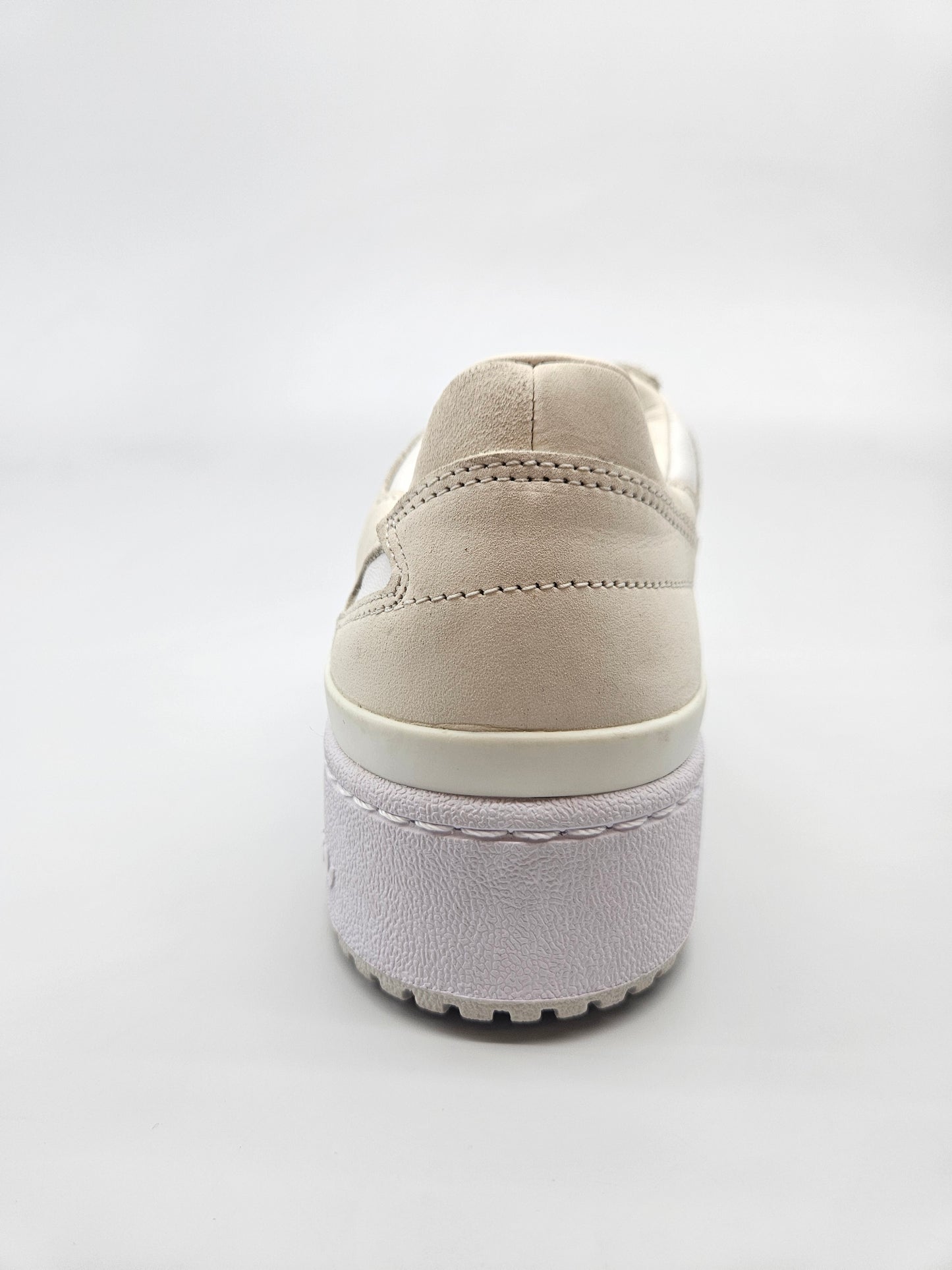 ADIDAS NOVI ORIGINAL PATIKI BR 40.5