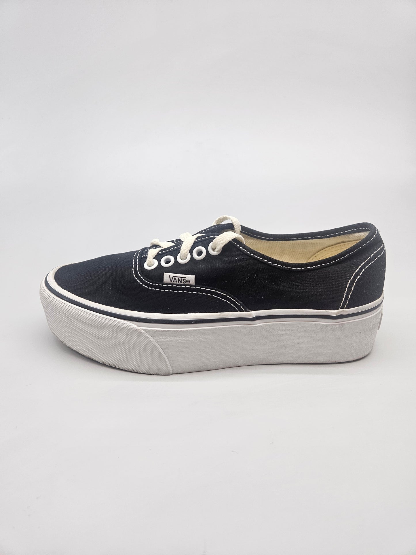 VANS ORIGINAL PATIKI BR 38.5