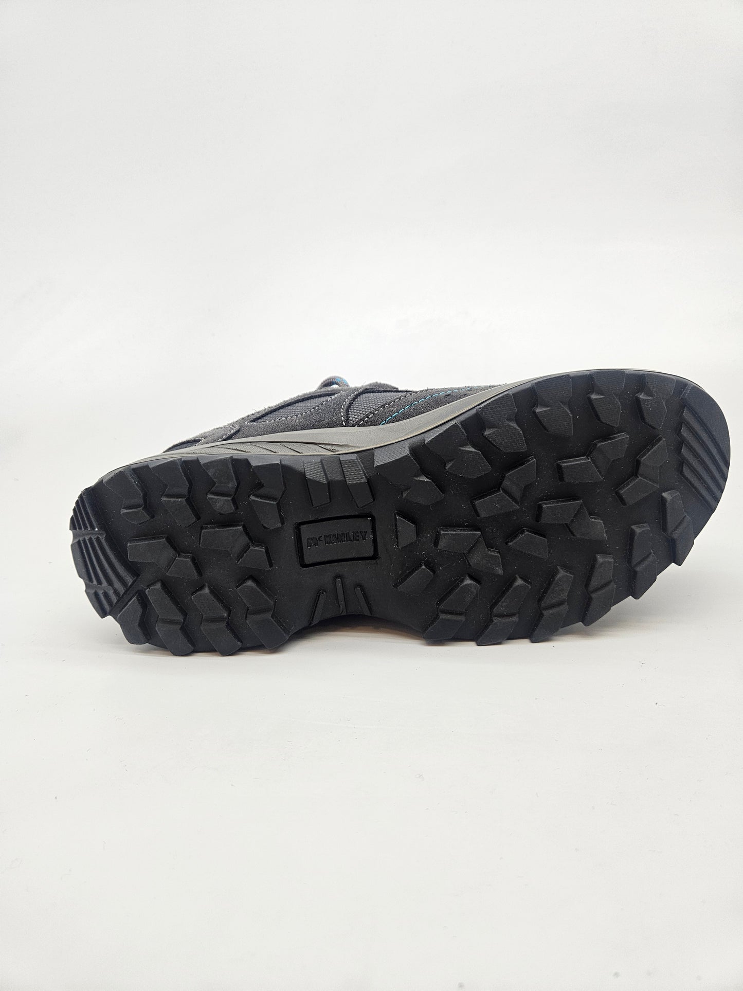 MC KINLEY ORIGINAL VODOOTPORNI PATIKI BR 39
