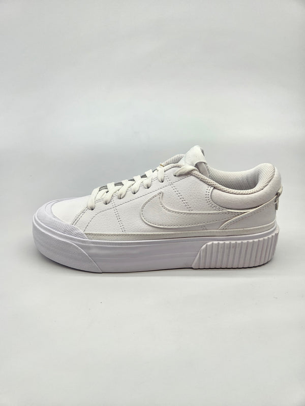 NIKE NOVI ORIGINAL PATIKI BR 37.5