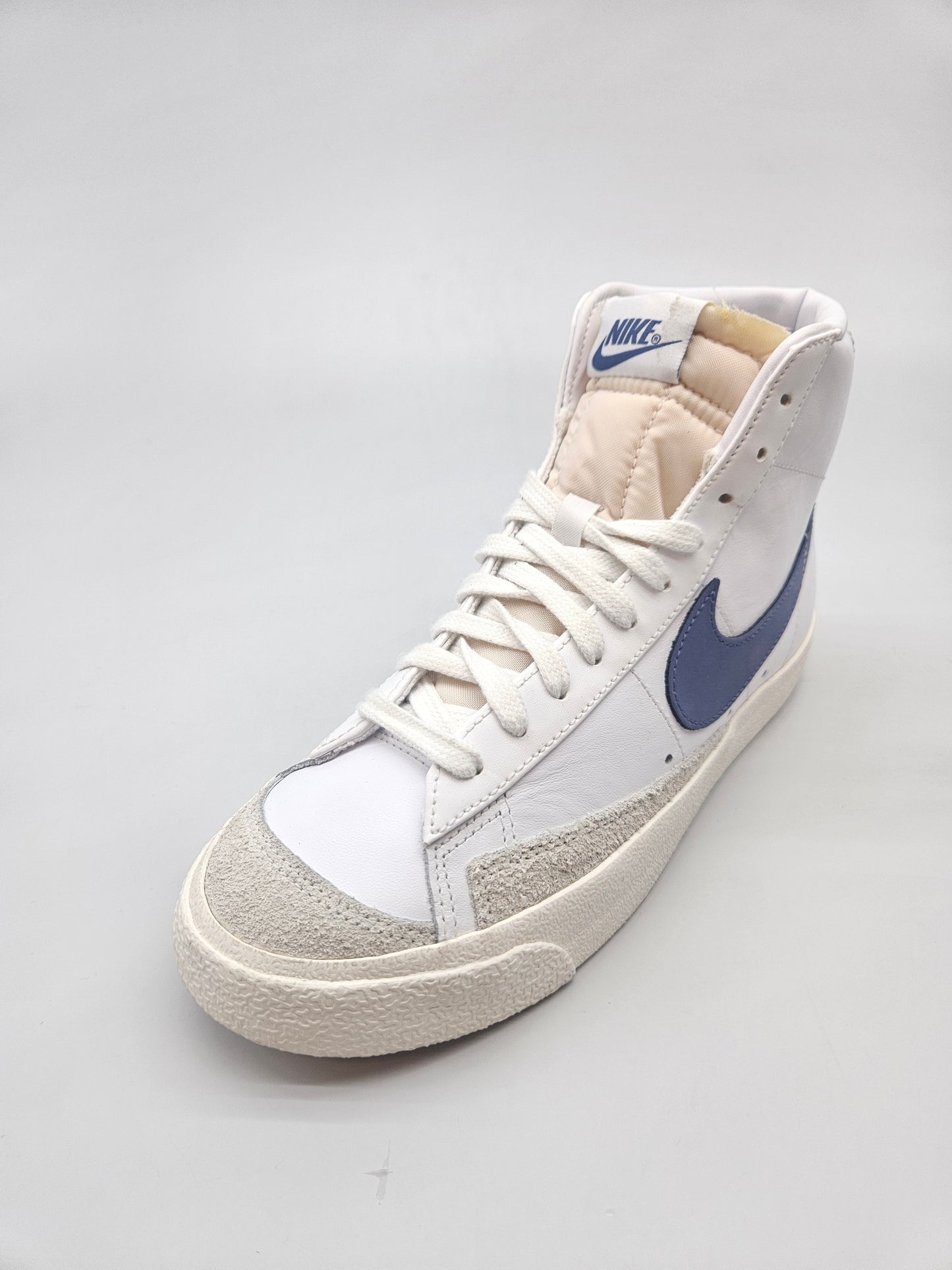 NIKE NOVI ORIGINAL PATIKI BR 40.5