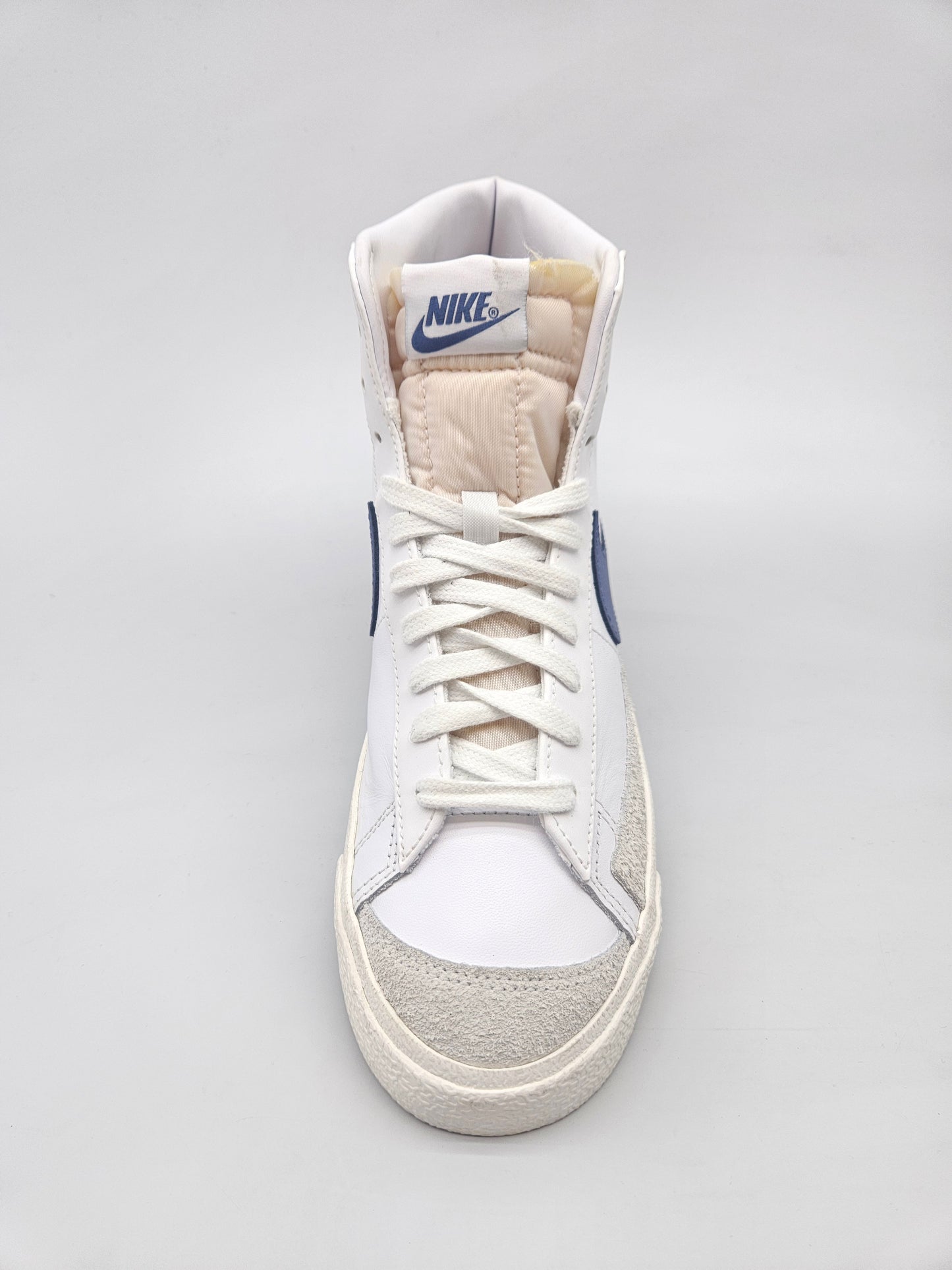 NIKE NOVI ORIGINAL PATIKI BR 40.5