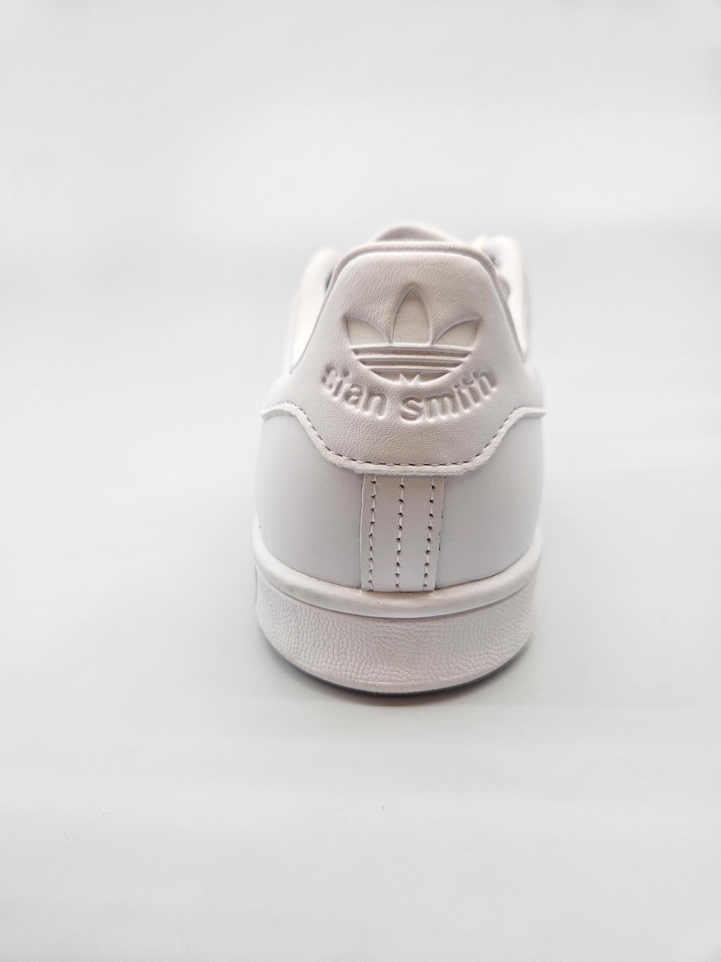 ADIDAS NOVI ORIGINAL PATIKI BR 38.5