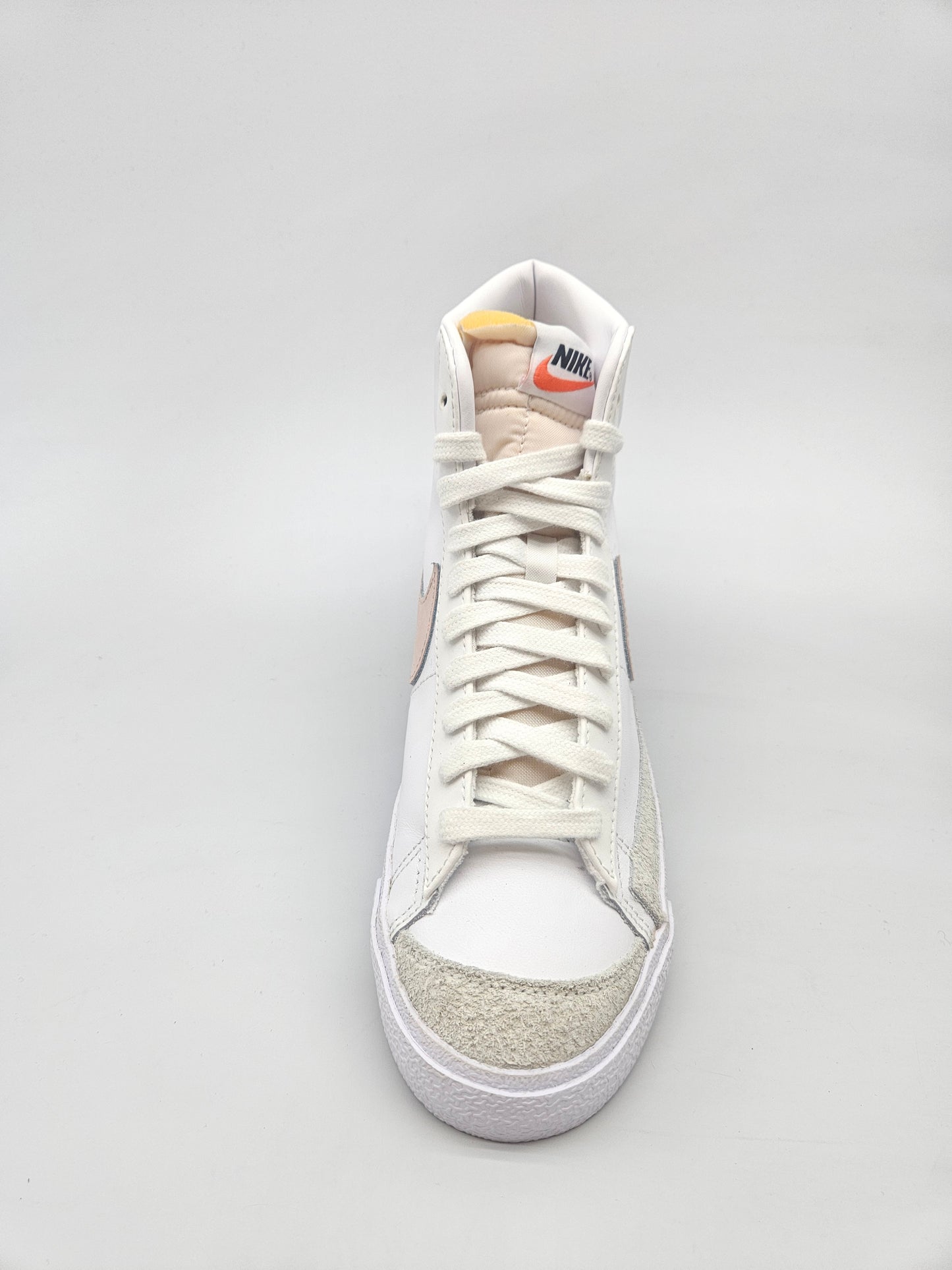 NIKE NOVI ORIGINAL PATIKI BR 38.5