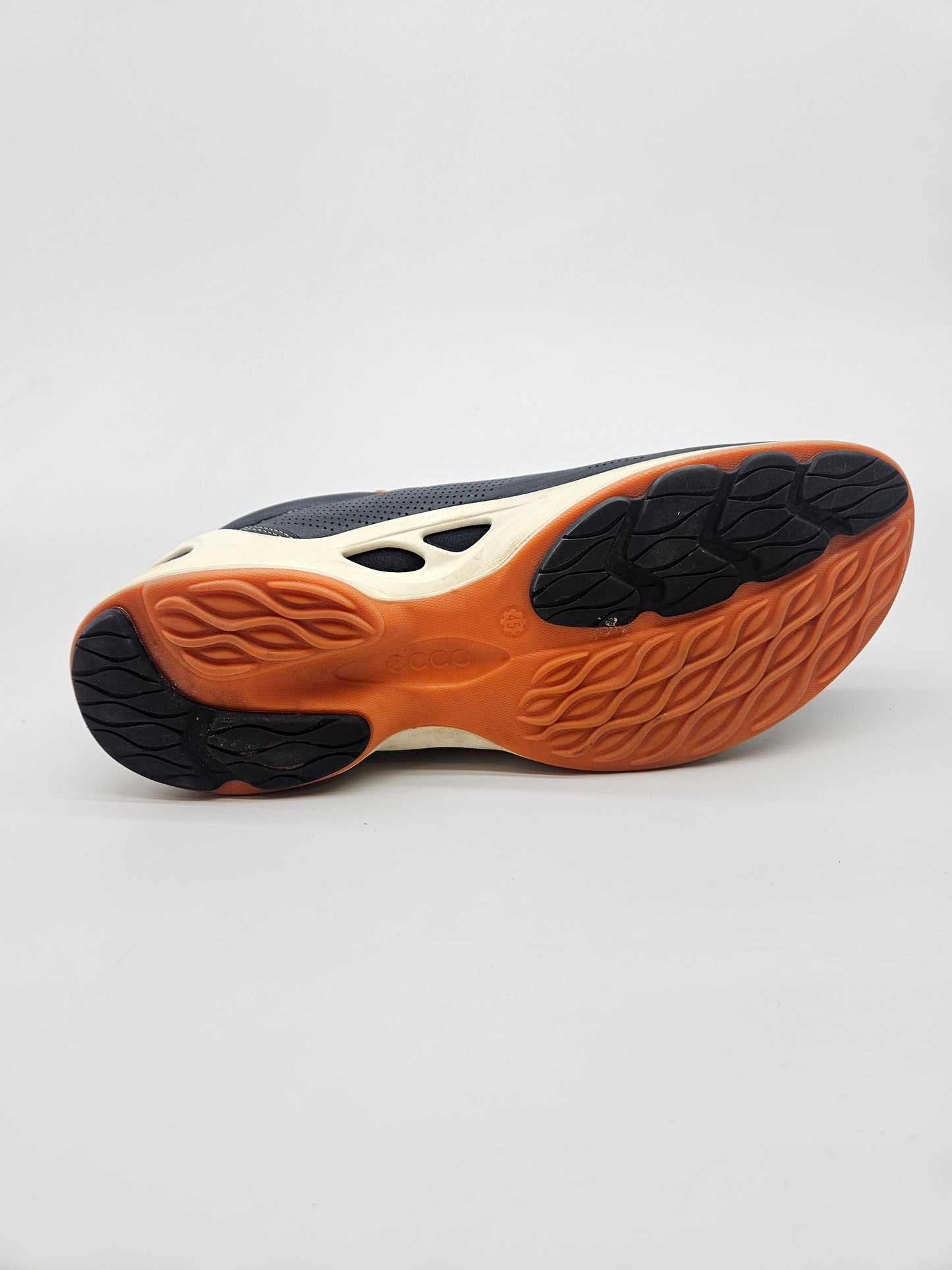 ECCO ORIGINAL KOZNI PATIKI BR 45