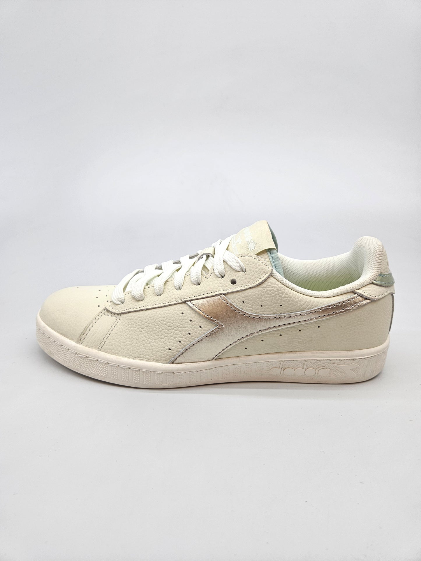 DIADORA ORIGINAL PATIKI BR 38.5