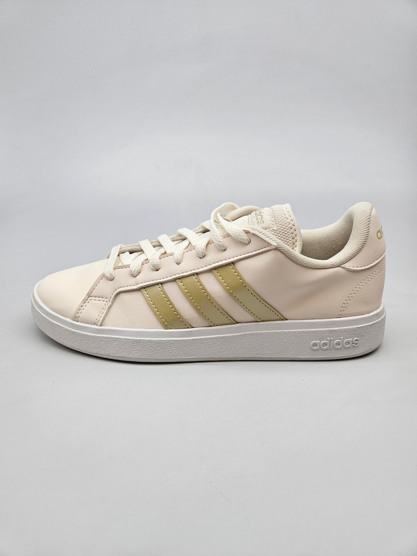 ADIDAS ORIGINAL PATIKI BR 42