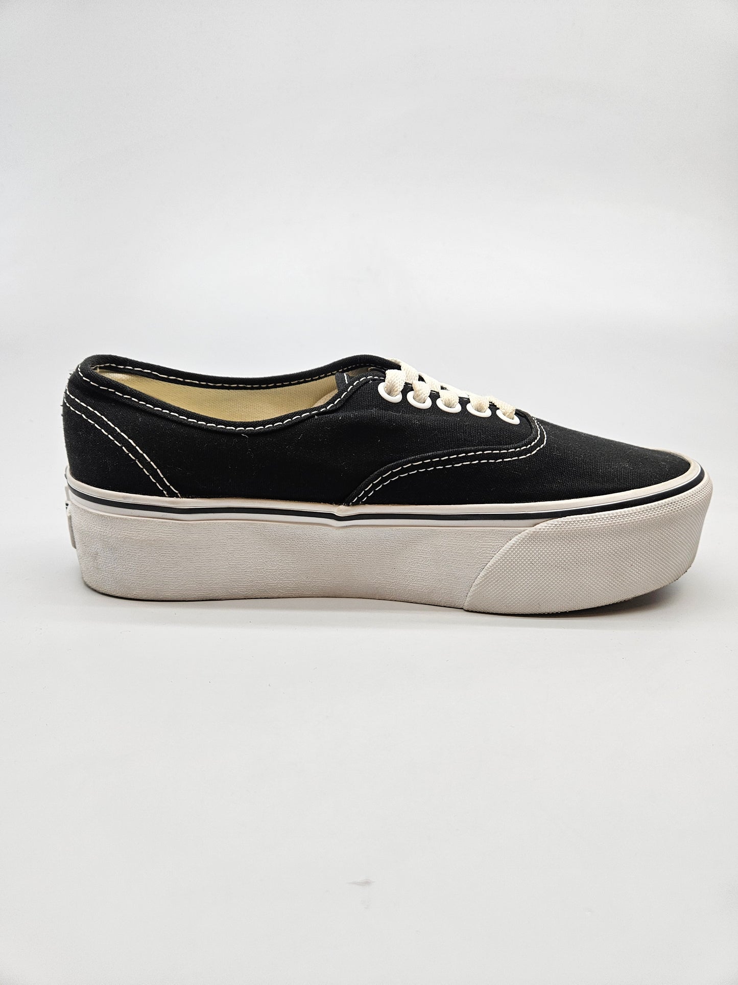 VANS ORIGINAL PATIKI BR 38.5