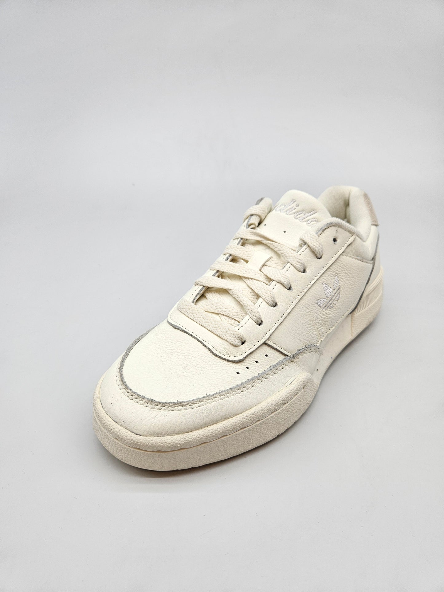 ADIDAS ORIGINAL PATIKI BR 39