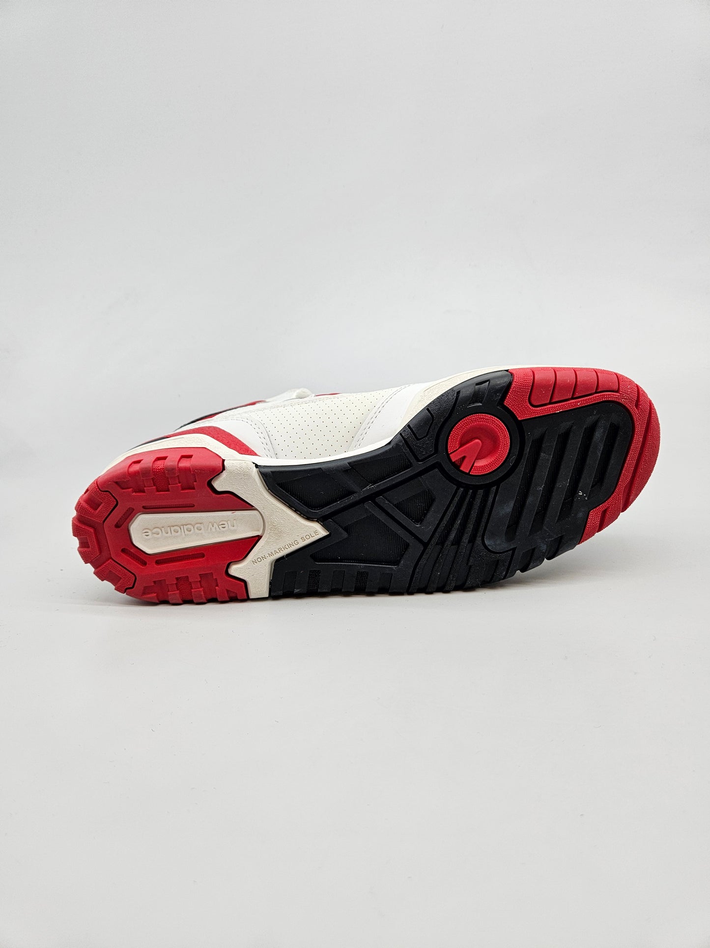 NEW BALANCE ORIGINAL PATIKI 42