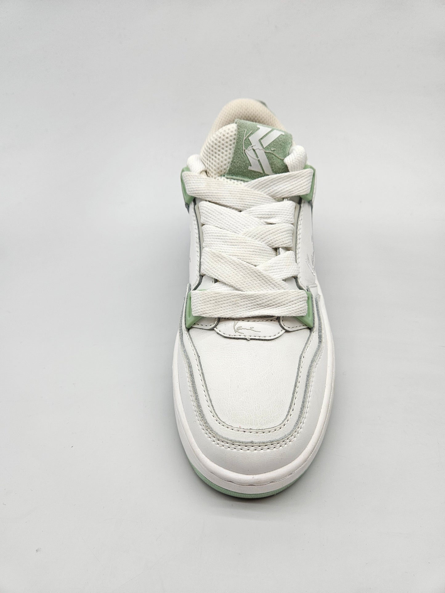 KARL KANI ORIGINAL PATIKI BR 37.5