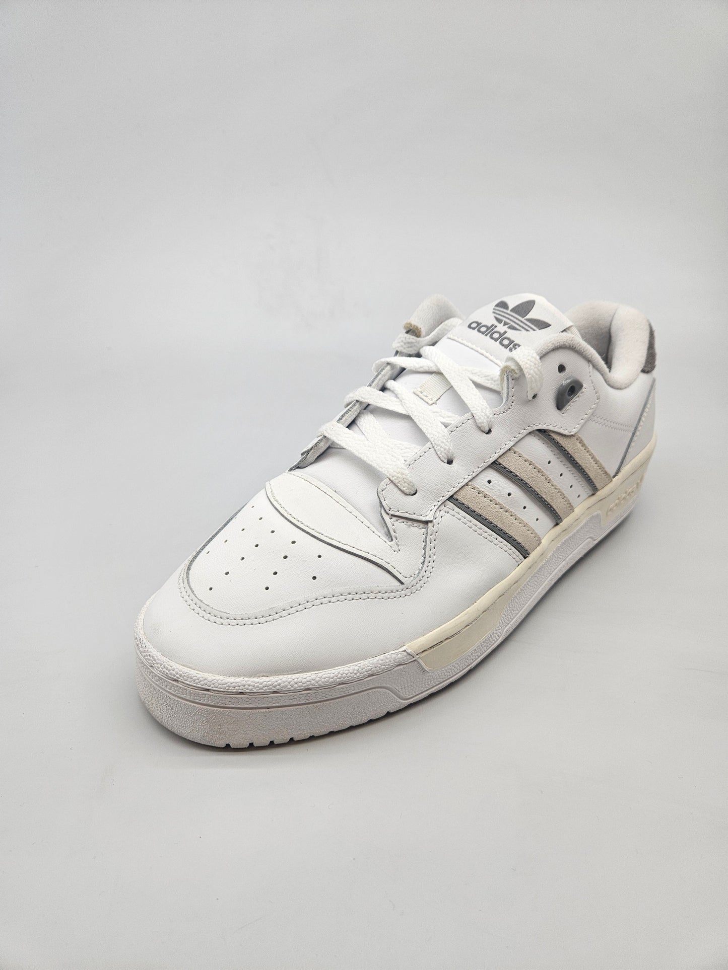 ADIDAS ORIGINAL PATIKI BR 44