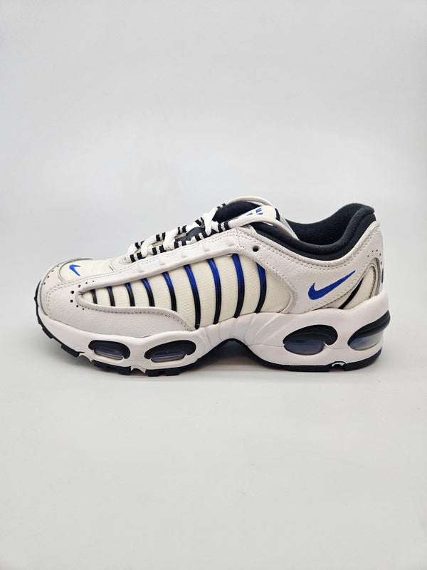 NIKE NOVI PATIKI BR 37.5
