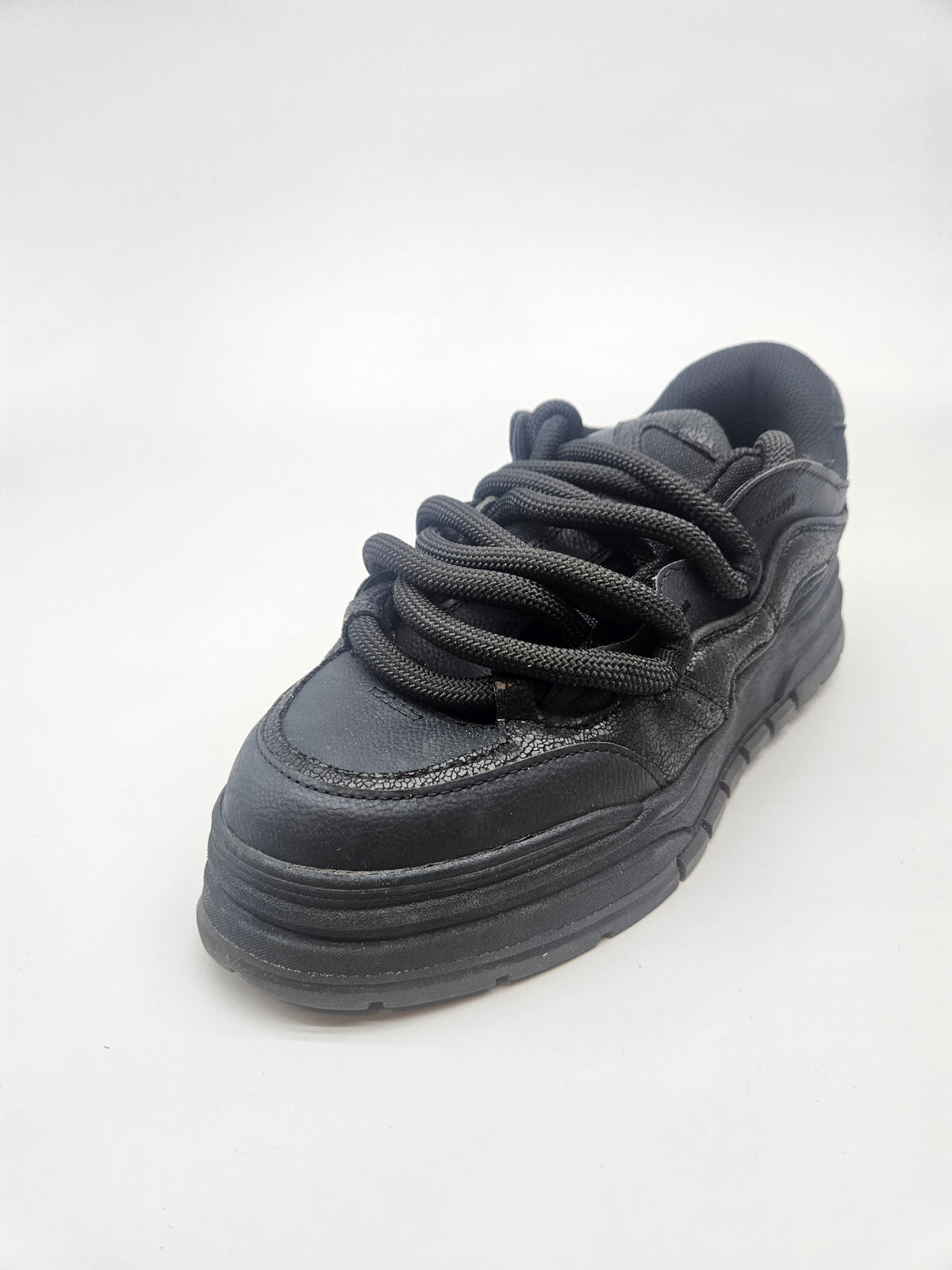BERSHKA ORIGINAL PATIKI BR 40