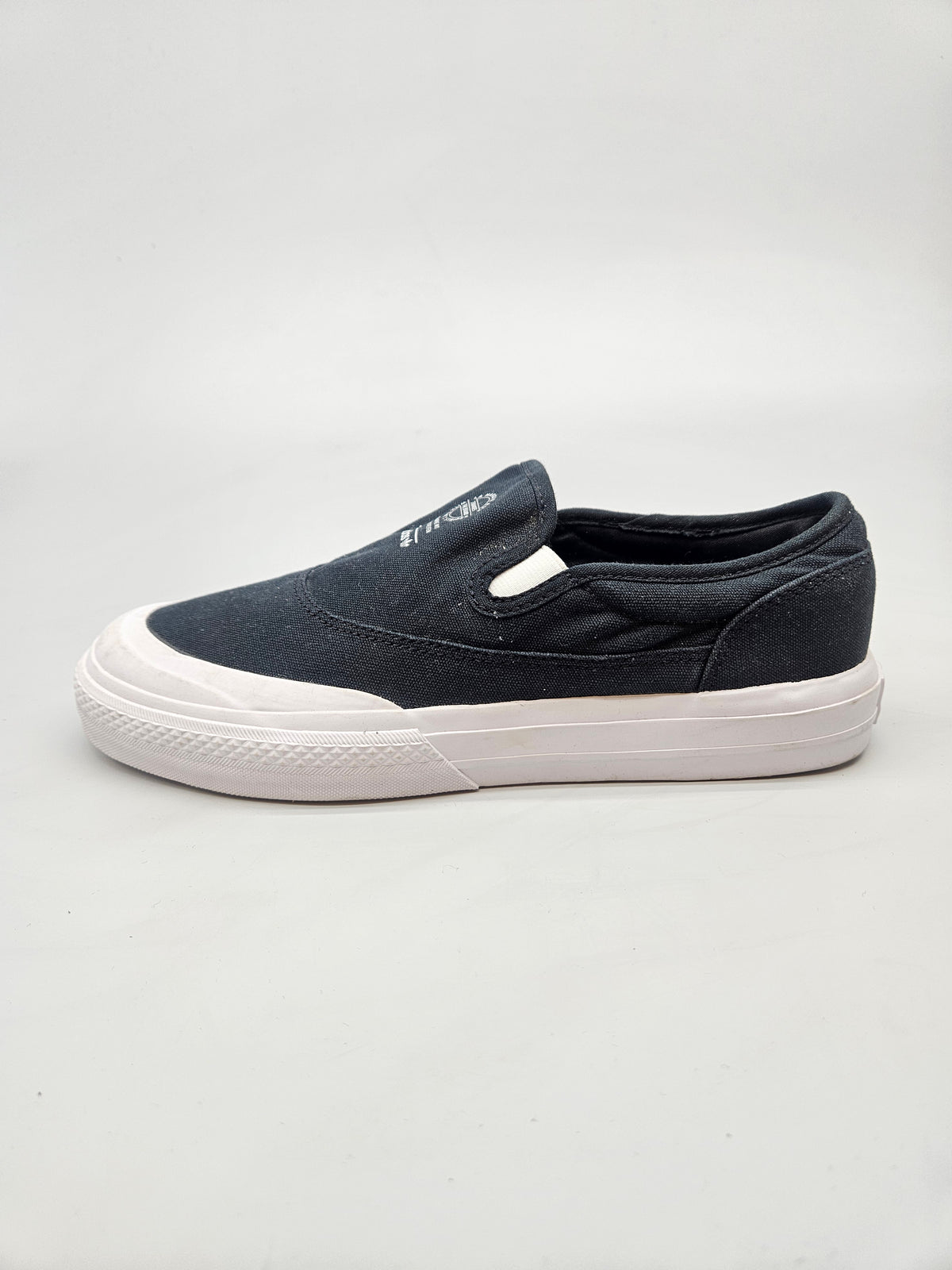 ADIDAS ORIGINAL PATIKI BR 41