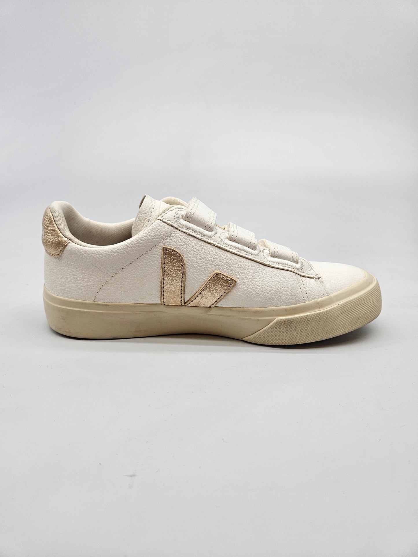 VEJA ORIGINAL PATIKI BR 36