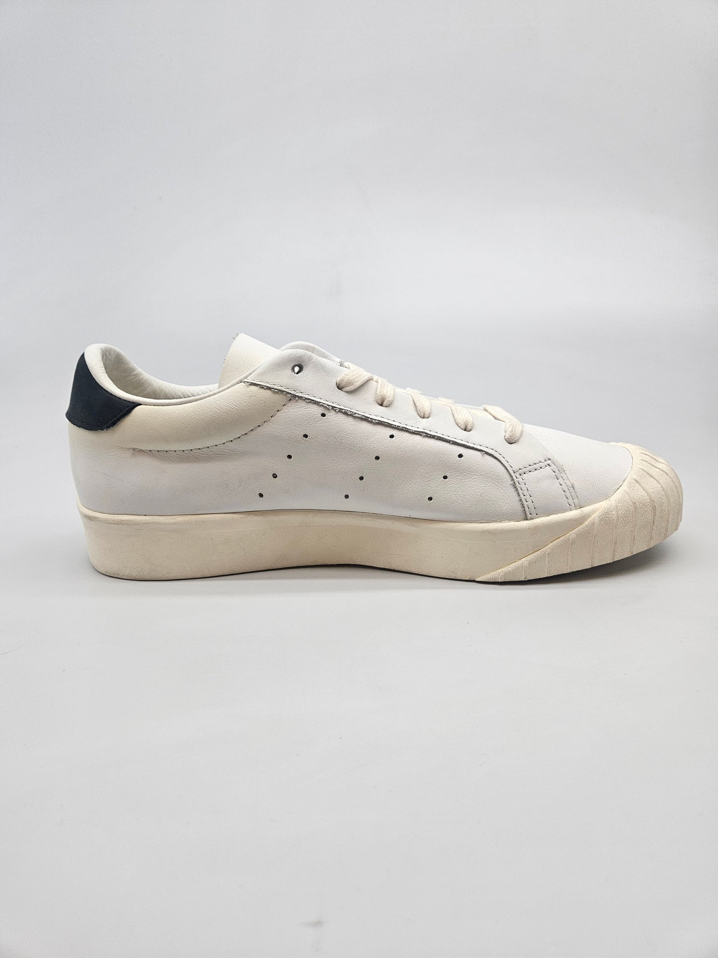 ADIDAS ORIGINAL PATIKI BR 41