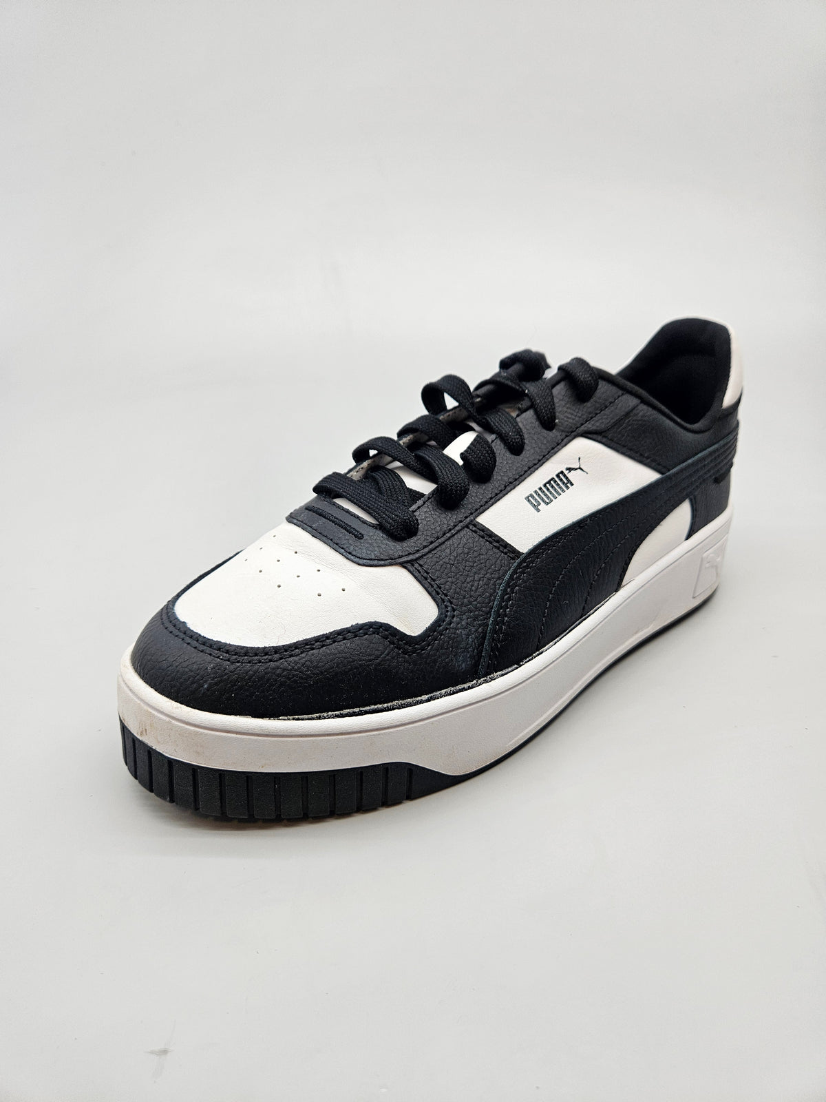 PUMA NOVI ORIGINAL PATIKI BR 41