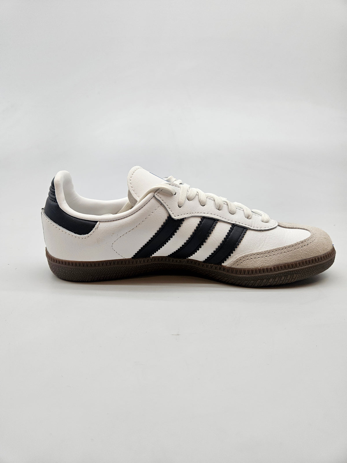 ADIDAS NOVI ORIGINAL PATIKI BR 34