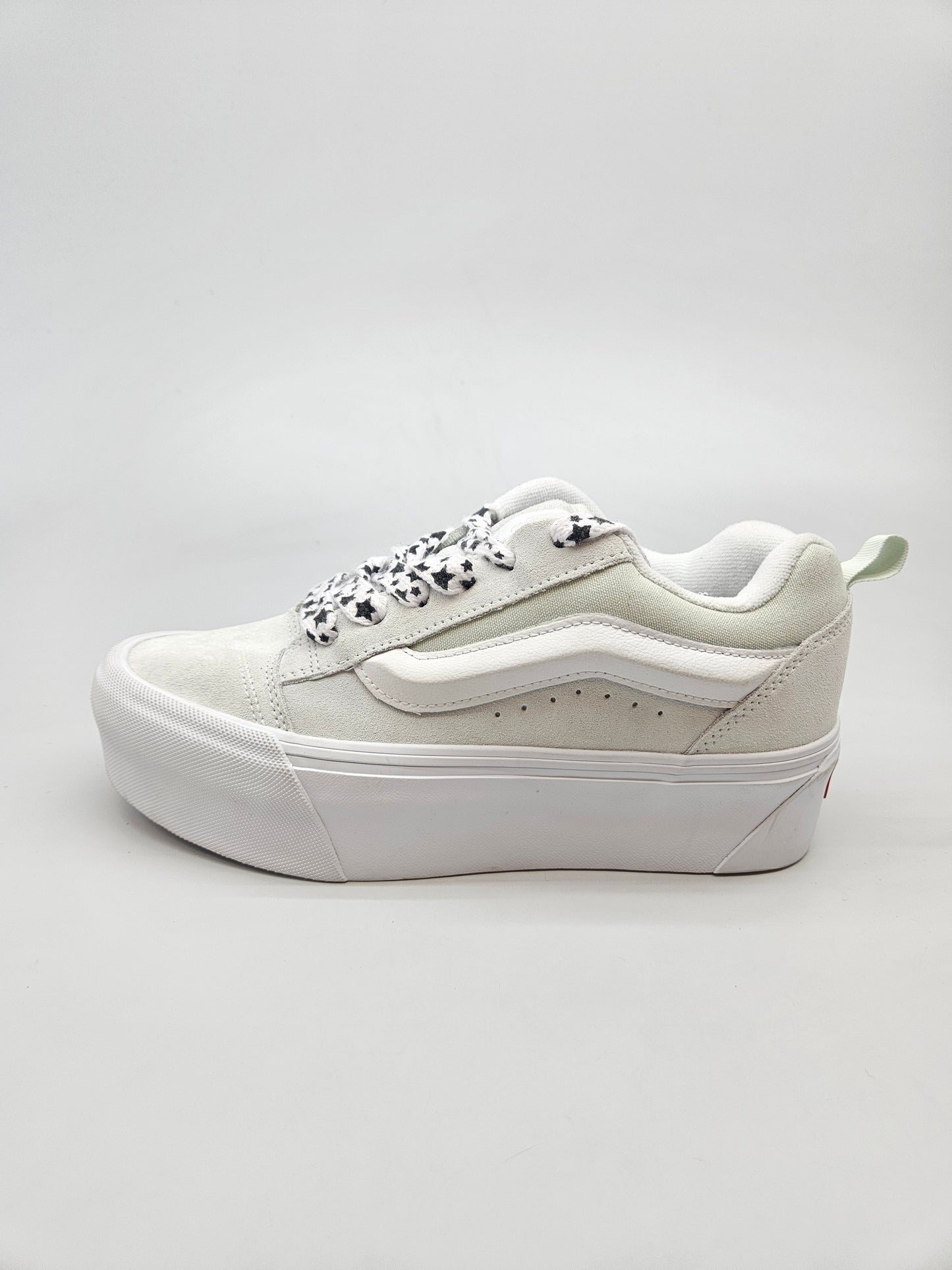 VANS NOVI ORIGINAL PATIKI BR 38