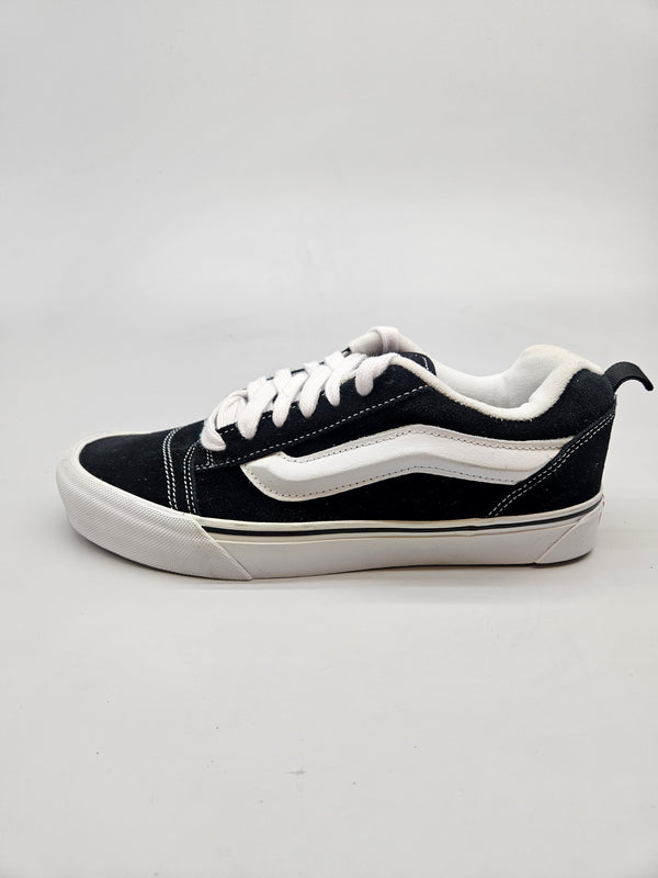 VANS NOVI ORIGINAL PATIKI BR 41