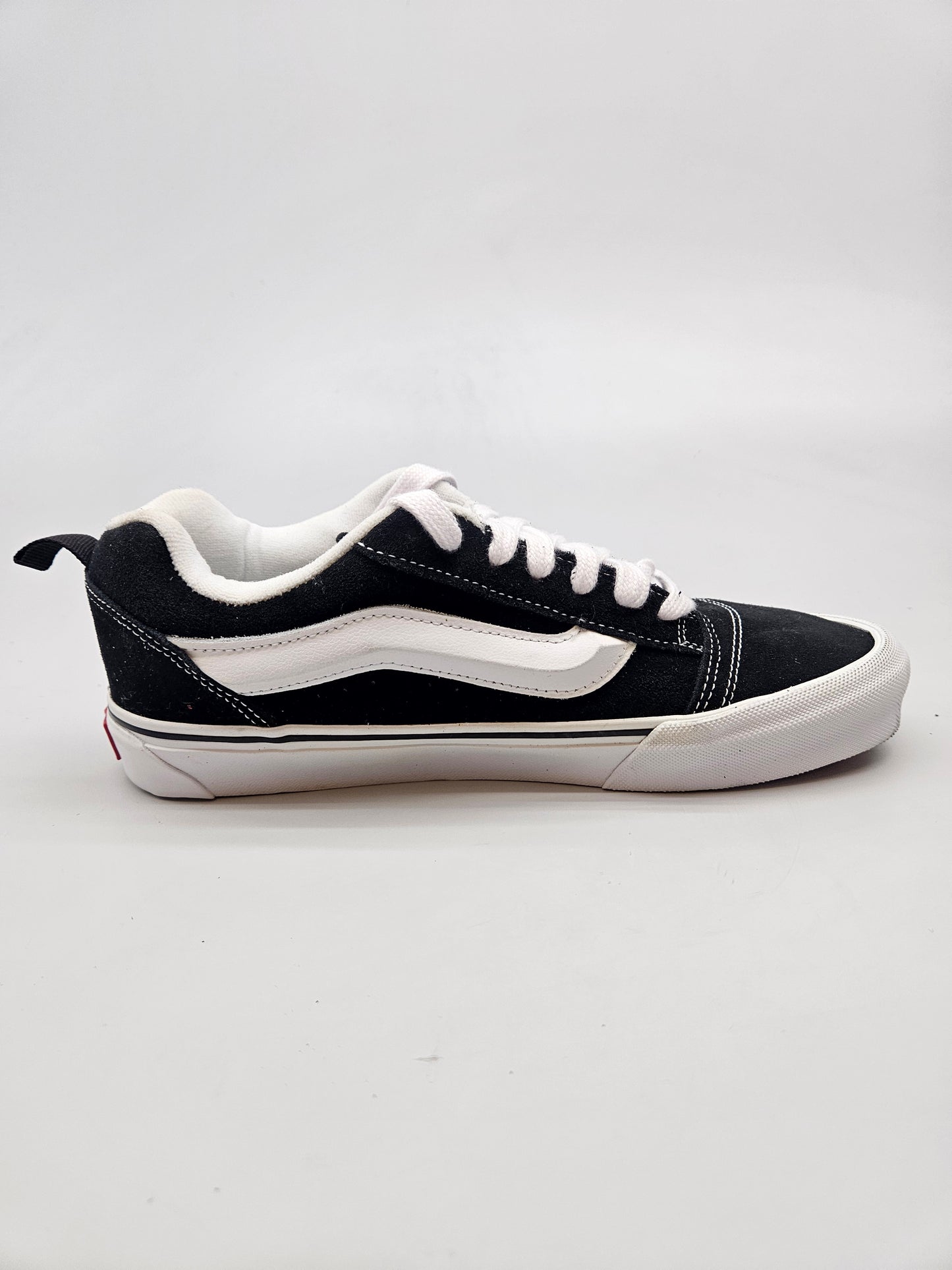 VANS NOVI ORIGINAL PATIKI BR 41