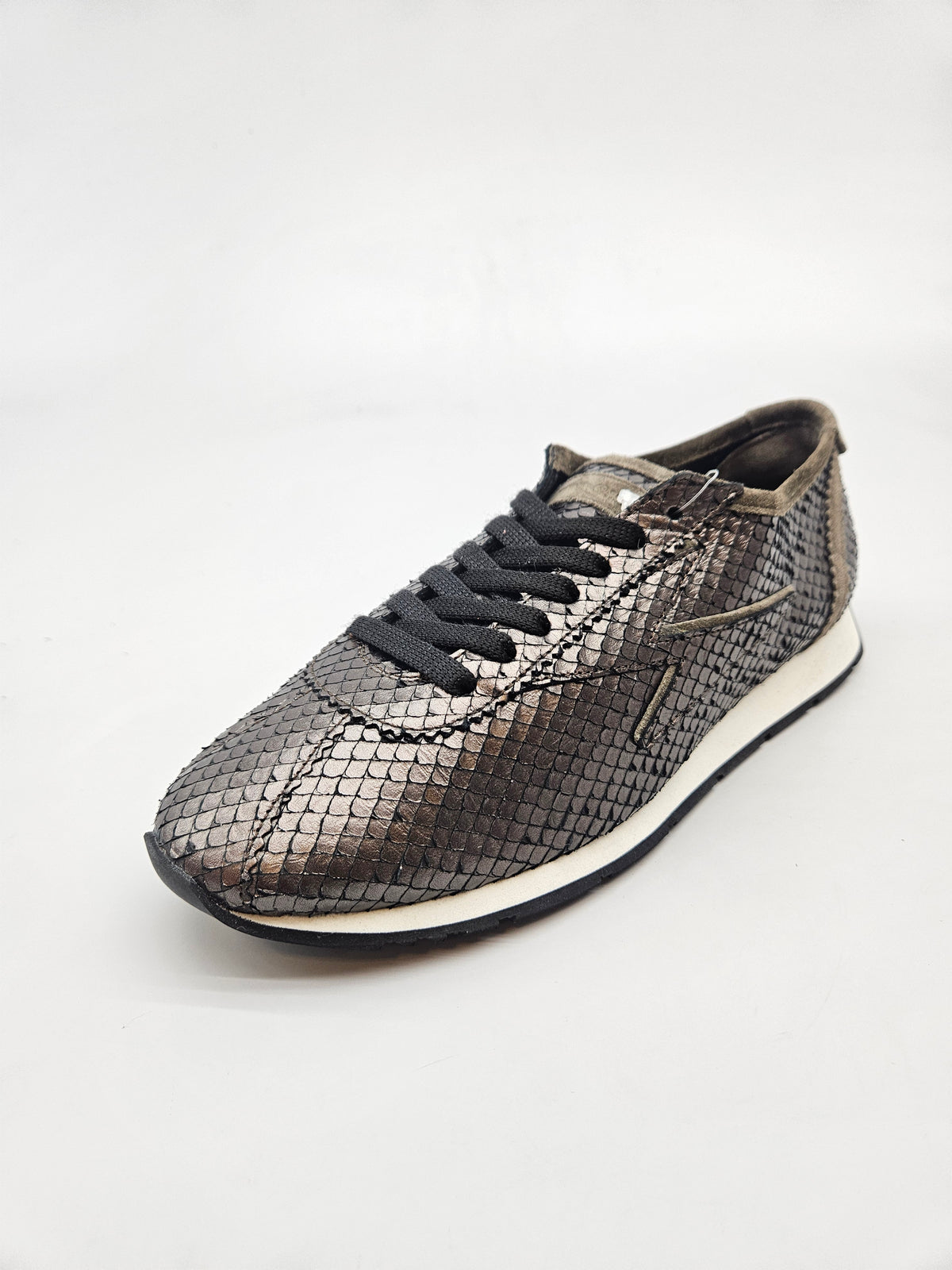 KENNEL SHMENGER ORIGINAL  PATIKI BR 38
