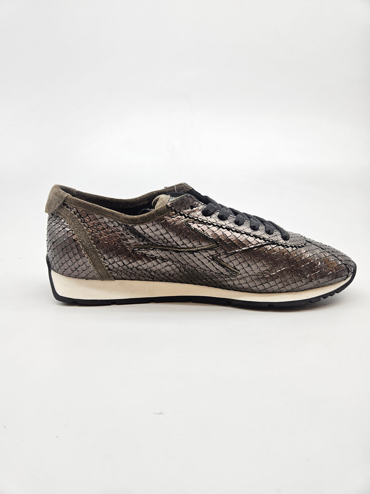 KENNEL SHMENGER ORIGINAL  PATIKI BR 38