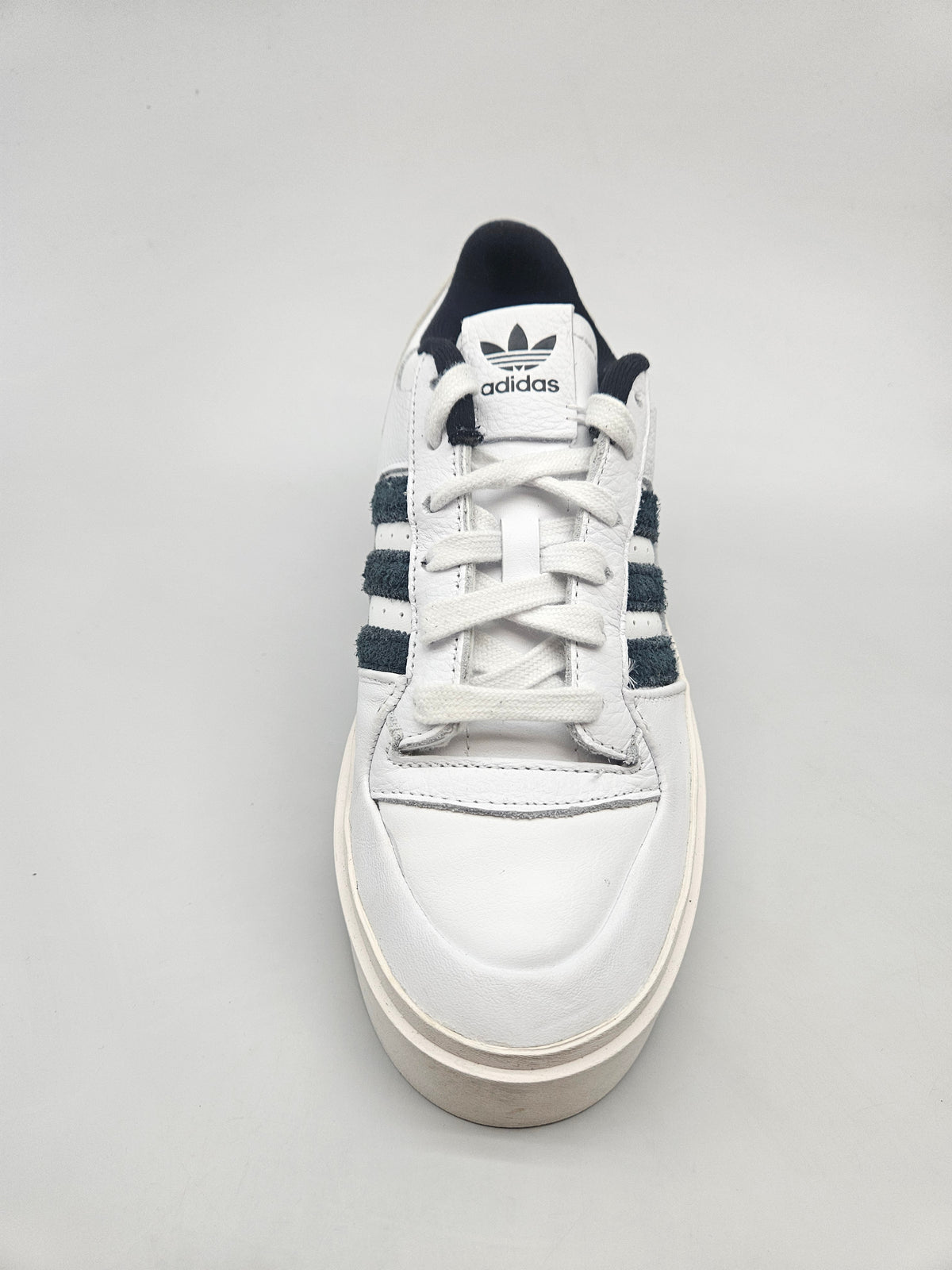 ADIDAS NOVI ORIGINAL PATIKI BR 38