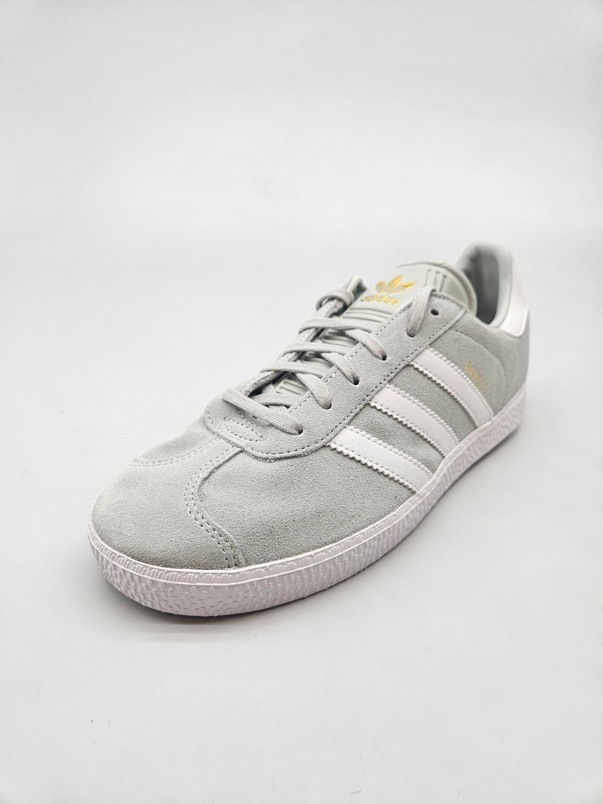 ADIDAS GAZZELE NOVI ORIGINAL PATIKI BR 38
