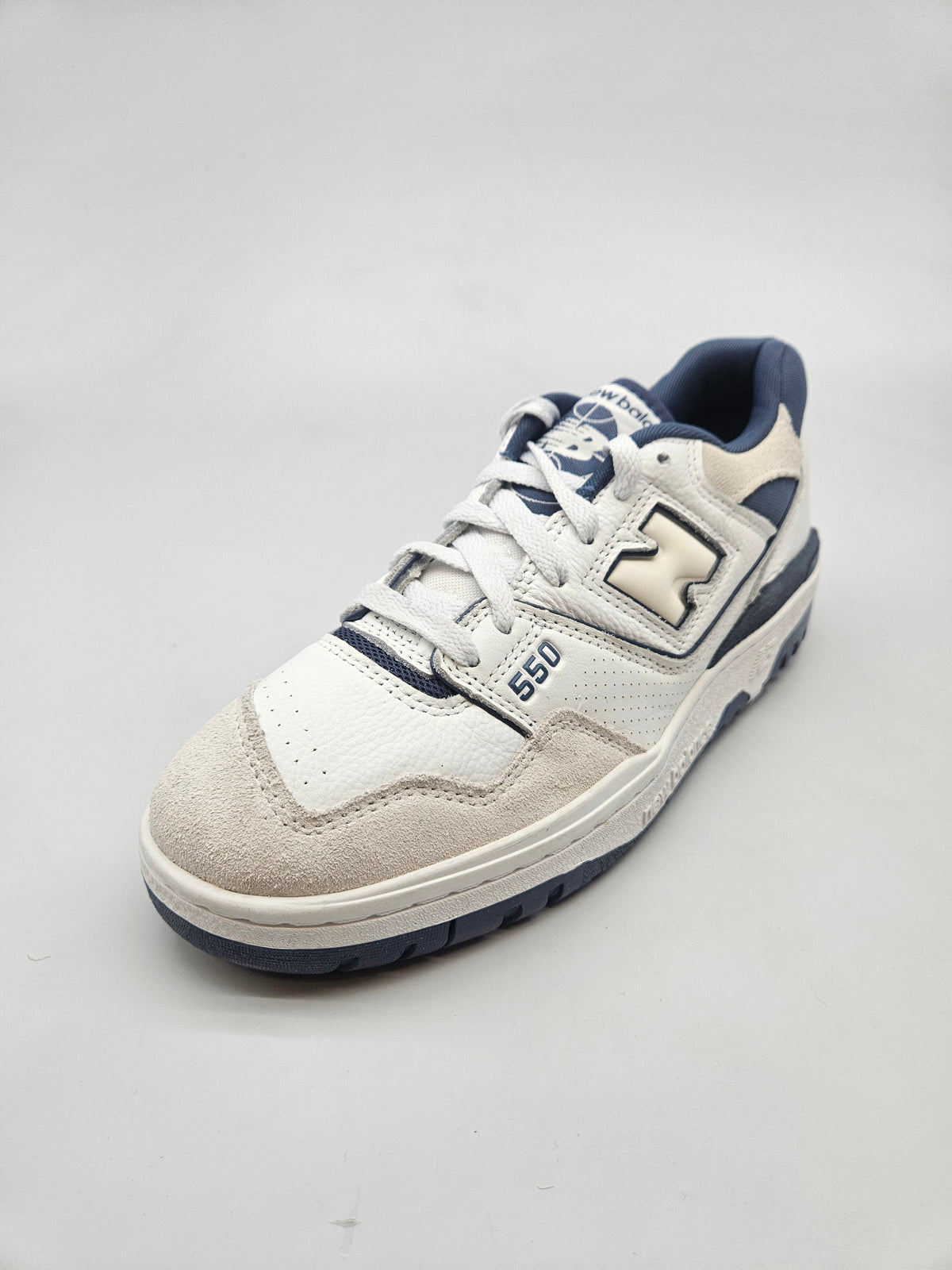 NEW BALANCE NOVI ORIGINAL PATIKI BR 42.5