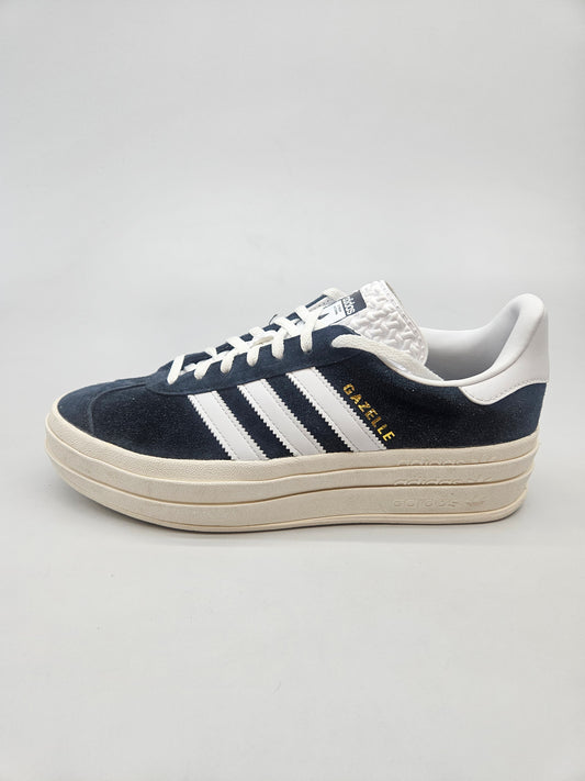 ADIDAS NOVI ORIGINAL PATIKI BR 40