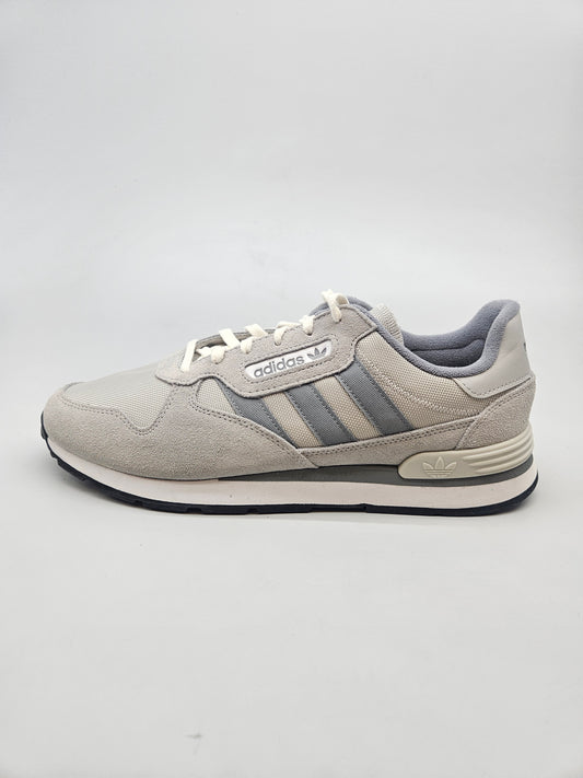 ADIDAS NOVI ORIGINAL PATIKI BR 46