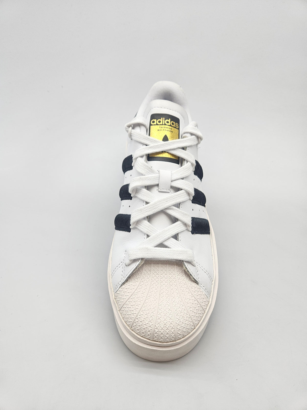 ADIDAS NOVI ORIGINAL PATIKI BR 41