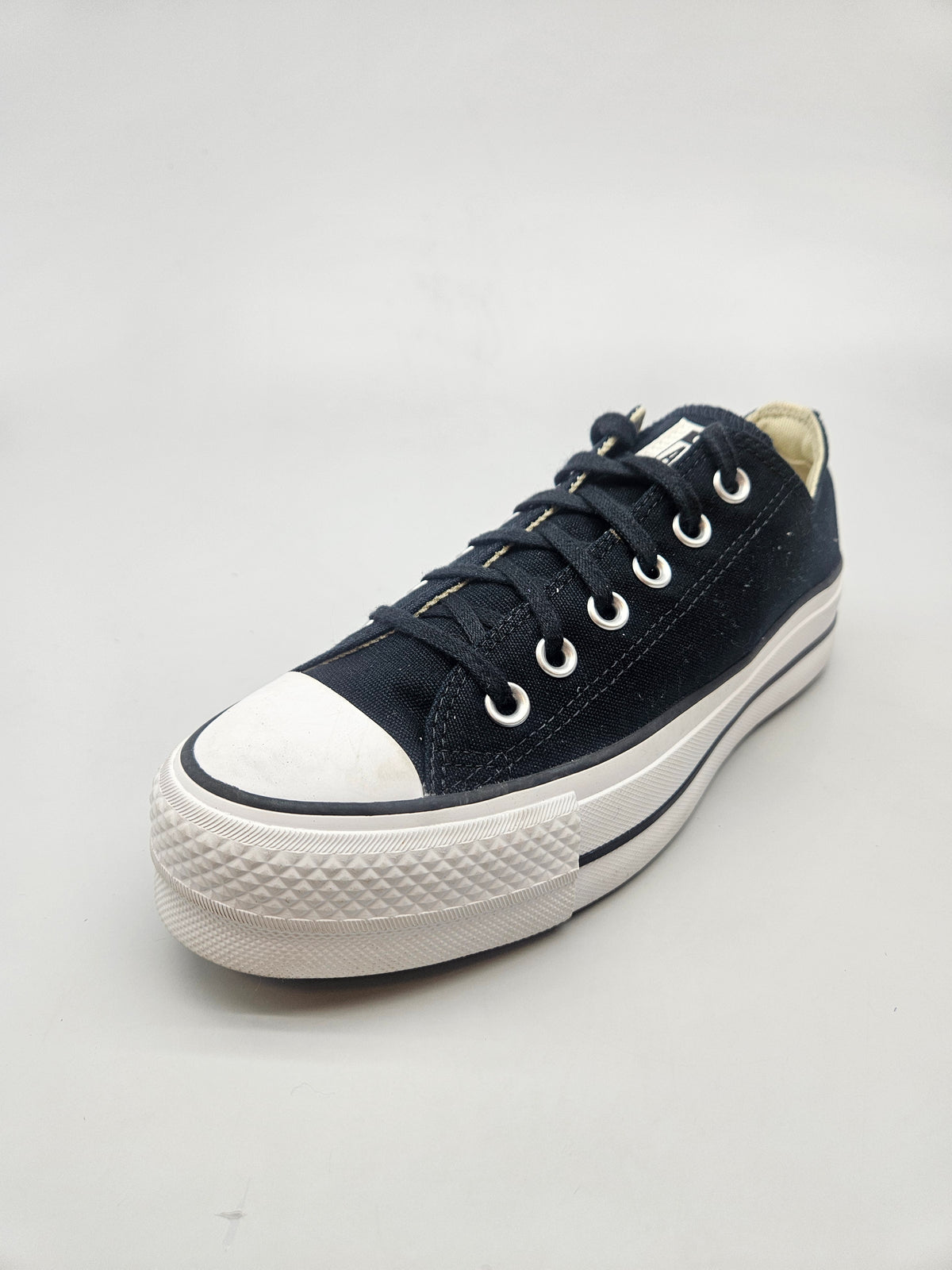 CONVERSE NOVI ORIGINAL PATIKI BR 38