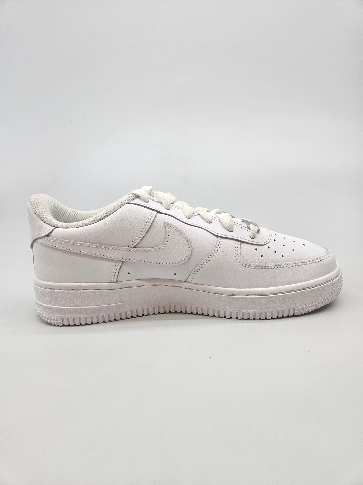 NIKE AF1 NOVI ORIGINAL PATIKI BR 38
