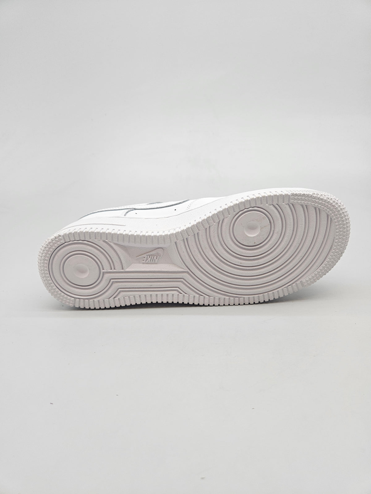 NIKE AF1 NOVI ORIGINAL PATIKI BR 38