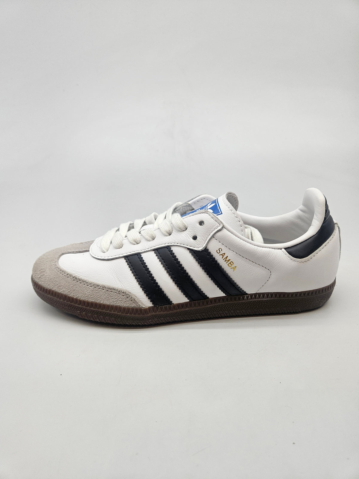 ADIDAS NOVI ORIGINAL PATIKI BR 37