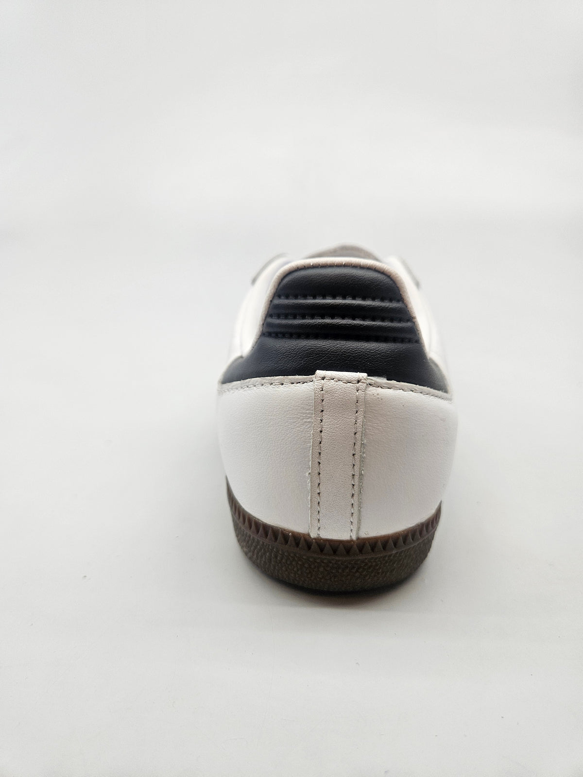ADIDAS NOVI ORIGINAL PATIKI BR 37