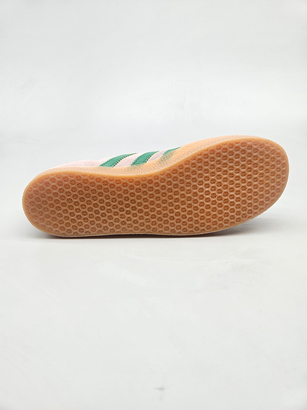 ADIDAS GAZZELE NOVI ORIGINAL PATIKI BR 39