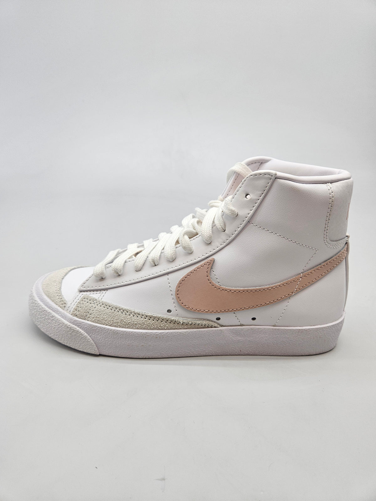 NIKE NOVI ORIGINAL PATIKI BR 38