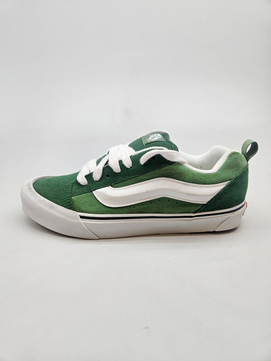 VANS NOVI ORIGINAL PATIKI BR 42