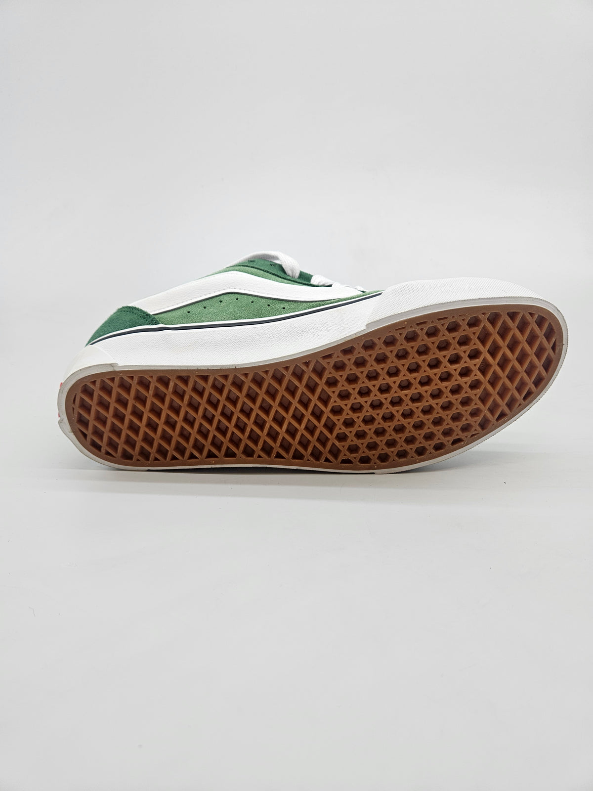 VANS NOVI ORIGINAL PATIKI BR 42