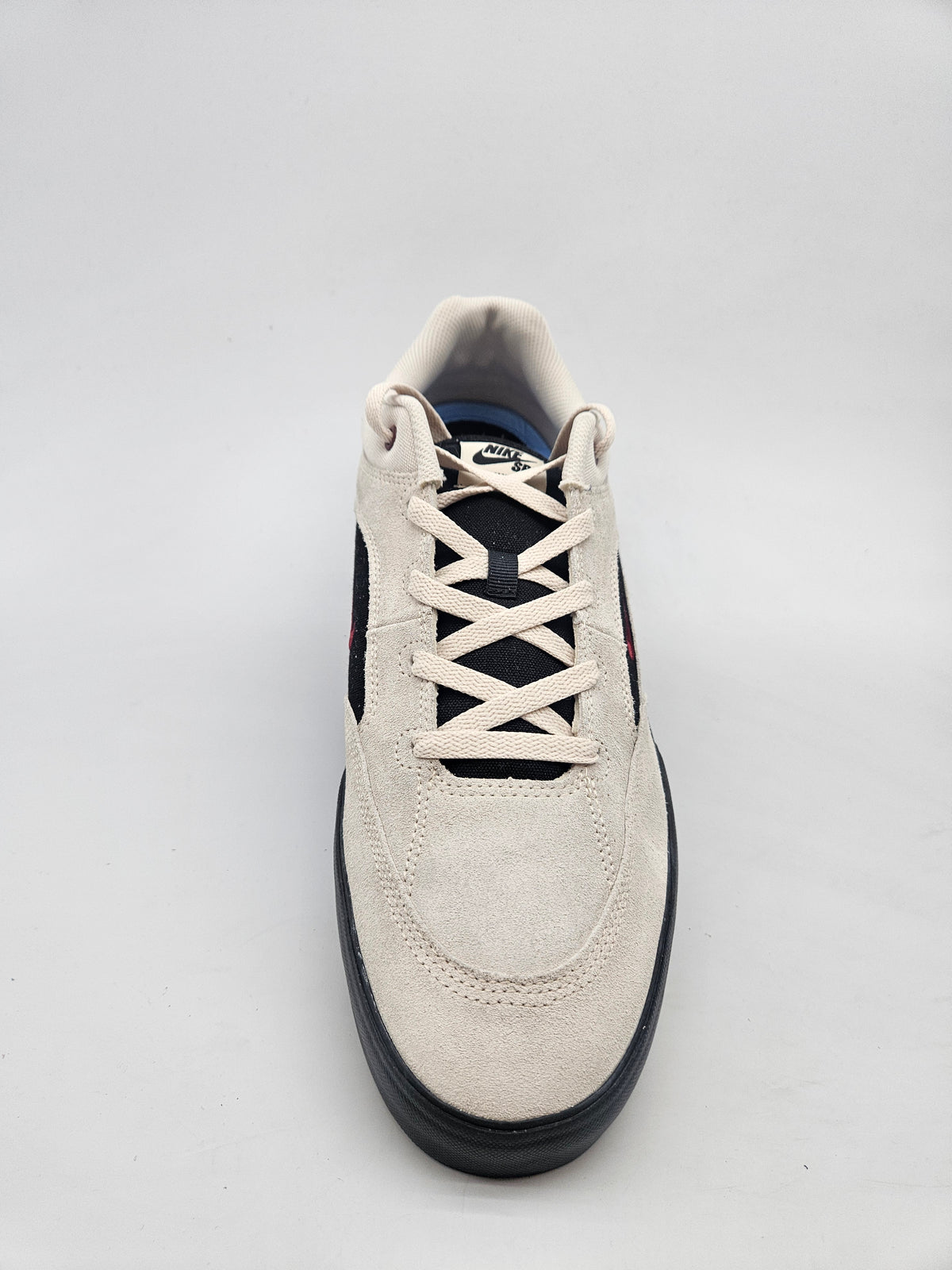 NIKE NOVI ORIGINAL PATIKI BR 48.5