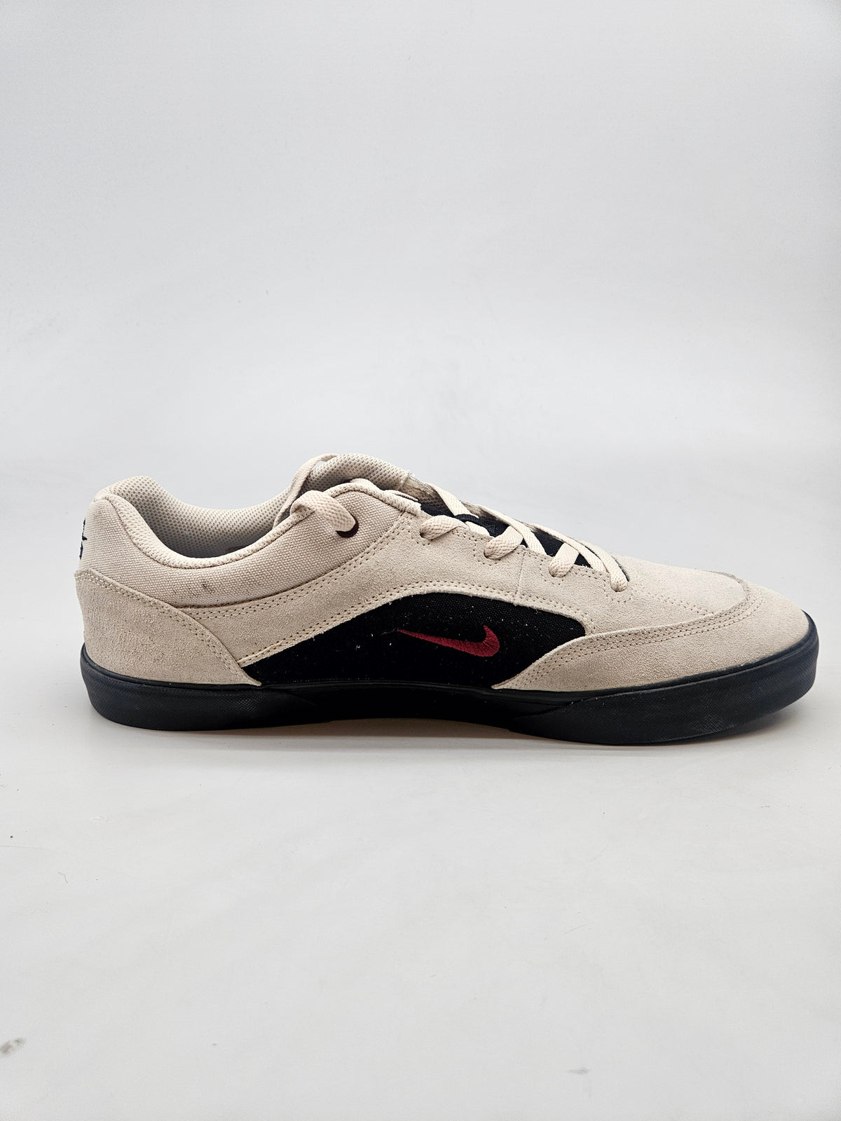NIKE NOVI ORIGINAL PATIKI BR 48.5