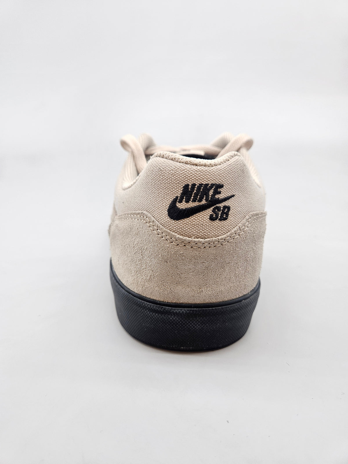 NIKE NOVI ORIGINAL PATIKI BR 48.5