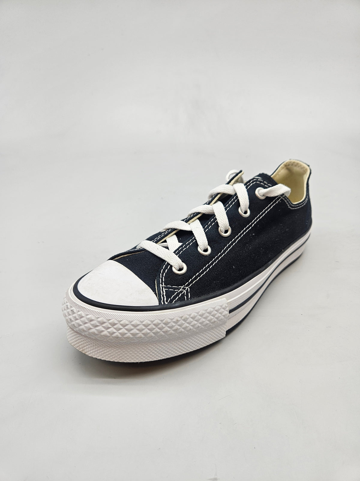 CONVERSE NOVI ORIGINAL PATIKI BR 37.5